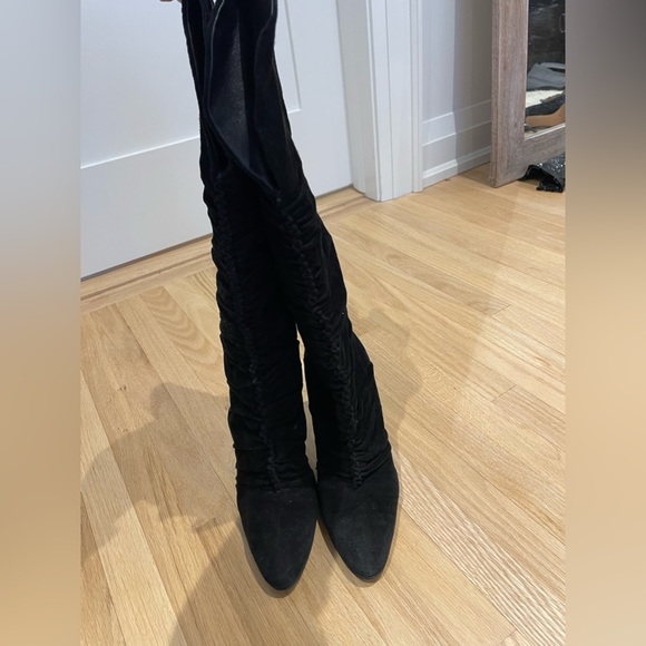 Black Dolce and Gabbana Boots - Picture 3 of 12